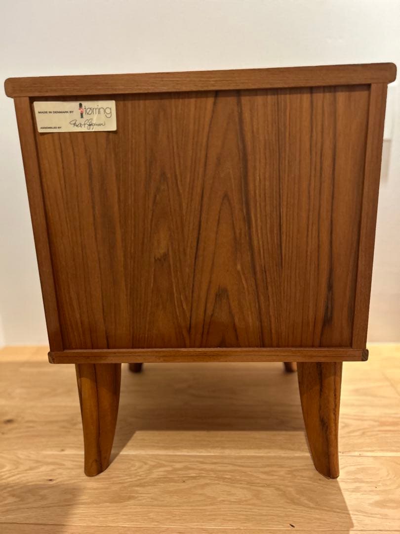 北欧家具 デンマーク トーリングtørring ナイトテーブル