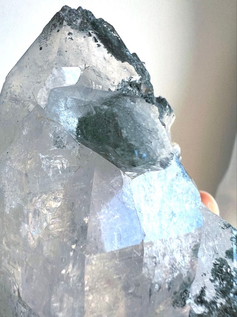 9日まで✨美✨《天空の魔法城》AAAA マニハール水晶 ✨シンデレラの光宿す原石