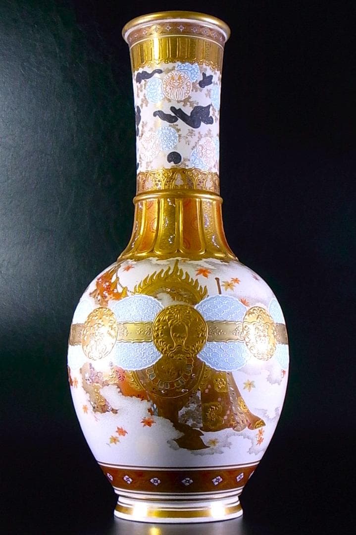 【 E842 】 明治期本筋薩摩焼　超細密盛上金彩絵付御所車文大型花瓶　鑑定書付