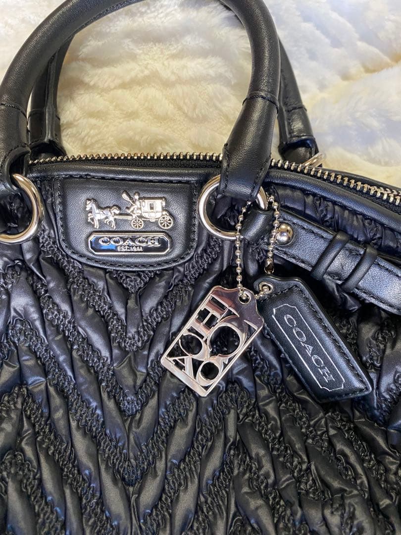 COACH マディソンギャザード2wayバッグ