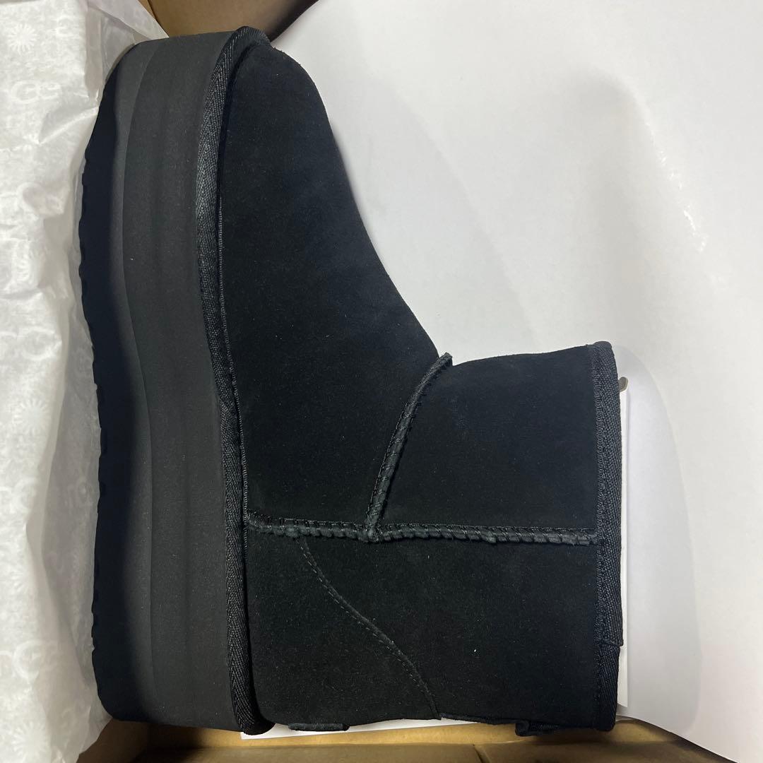 靴 UGG W CLASSIC PLATFORM 25cm