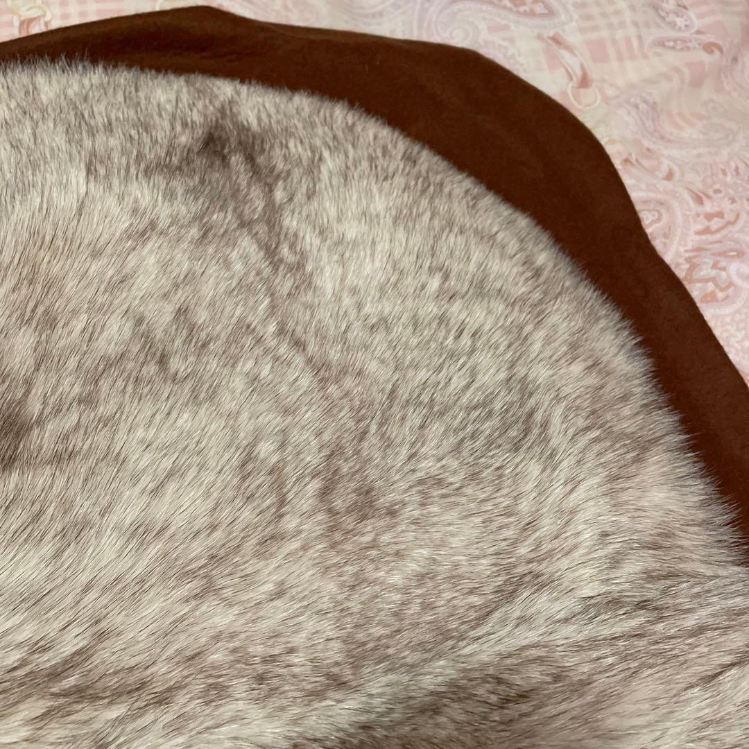 座布団　マット ラグ 毛皮　クッション　シルバーフォックス　高級　2枚セット