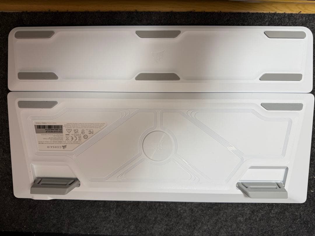 CORSAIR K70 PRO TH ホワイト