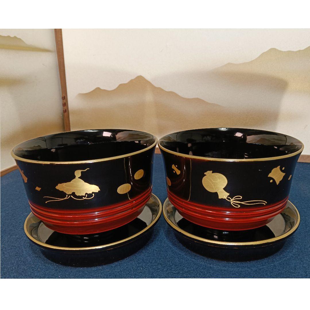 AO71 時代漆器 盃洗 一対 宝尽くし 蒔絵 受け皿付 木製漆塗り 木箱入り