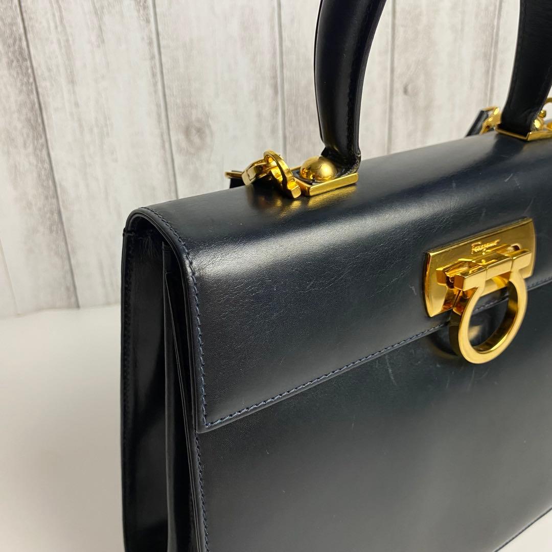 【美品☆人気】フェラガモ ガンチーニ ハンドバッグ 2way ブラック