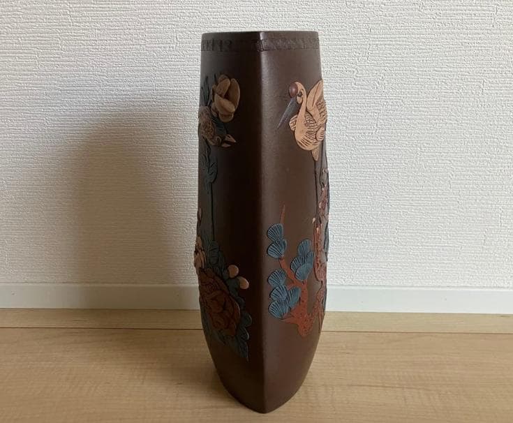 花入 花器 花瓶 紫泥 紫砂 花鳥・松鶴・蘭蝶柄 在銘