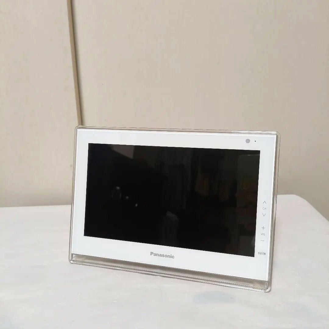 【極美品】パナソニック プライベート ビエラポータブルテレビ UN-10E5