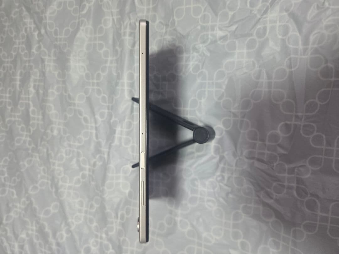 Androidタブレット本体 docomo d-tabcompact d-42a 64GB