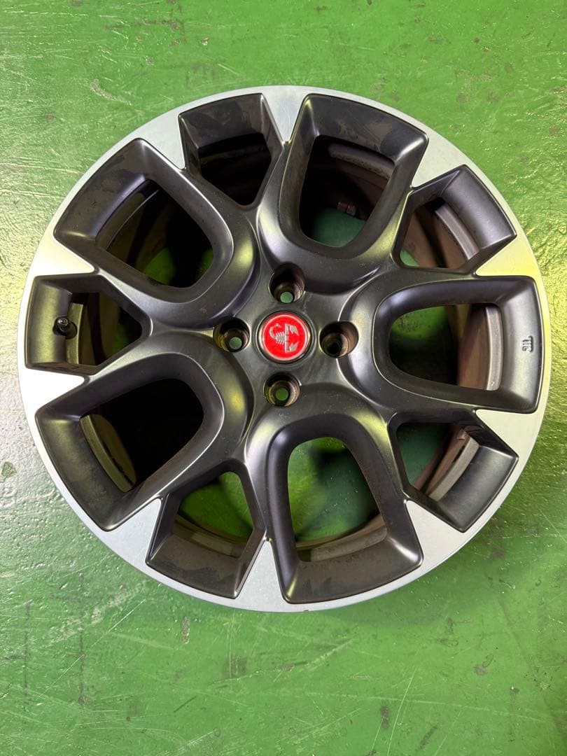 アバルト595純正ホイール　スタッドレス用などに