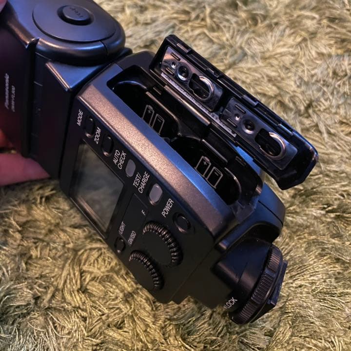 激明るいストロボ、Panasonic LUMIX DMW-FL500 格安