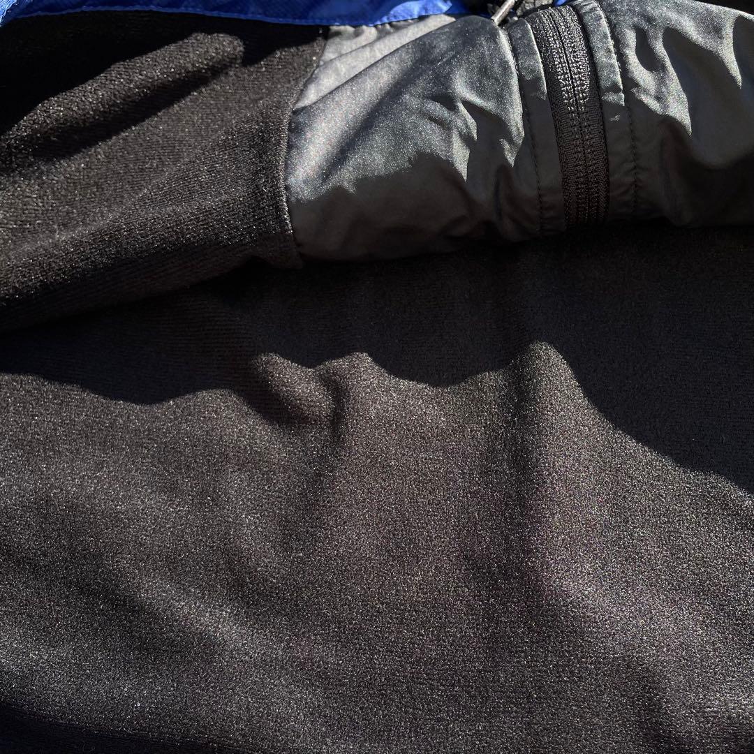 DIADORA 各所ロゴ刺繍入り 大きめ 2枚生地 古着 フルジップジャケット