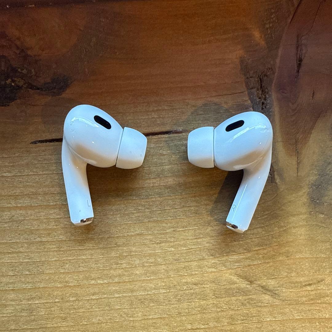 Apple AirPods第二世代プロ本体 充電ケース付き