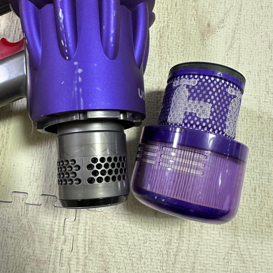 dyson ダイソン デジタルスリム フラフィ掃除機 SV18