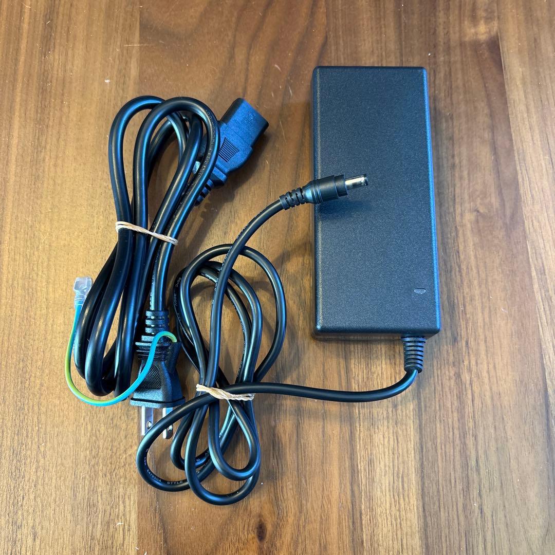 JAPANNEXT JN-IPS315UHDR-C90W-HSP 4Kモニター