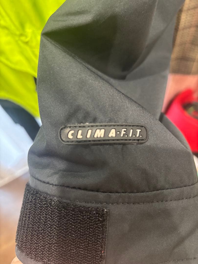 NIKE ナイキ　acg アウター　未使用にた近い　L