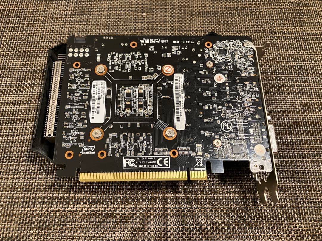 [GPU] 玄人志向 GF-GTX1660-E6GB/SF/P