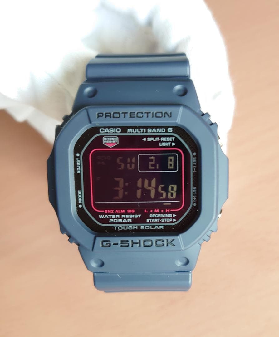【新品タグ付】 G-SHOCK GW-M5610U-2JF 電波ソーラー