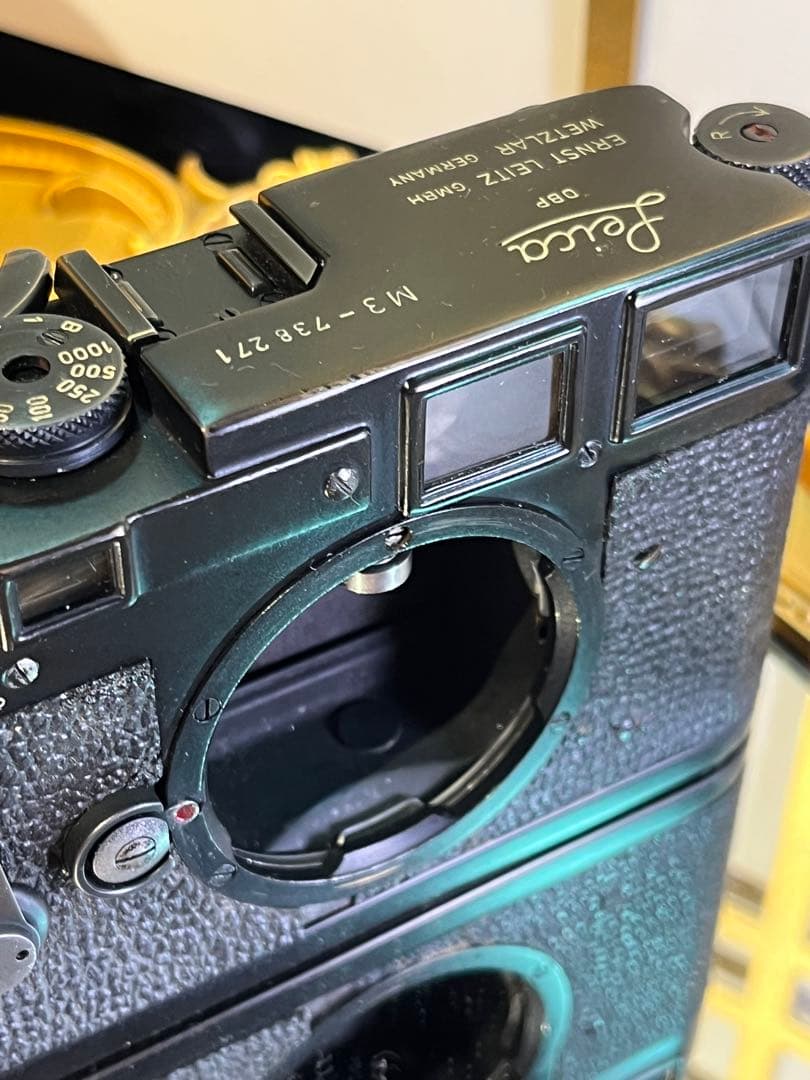 Leica M3 DSブラック 真鍮の覗く色気 動作良好