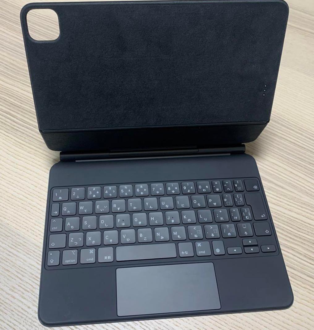 美品 iPad Air(第5世代 256GB) Magic Keyboard付き