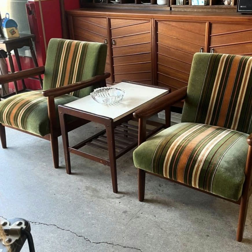 オールドカリモク　名作　コーヒーテーブル　サイドテーブル　白　茶