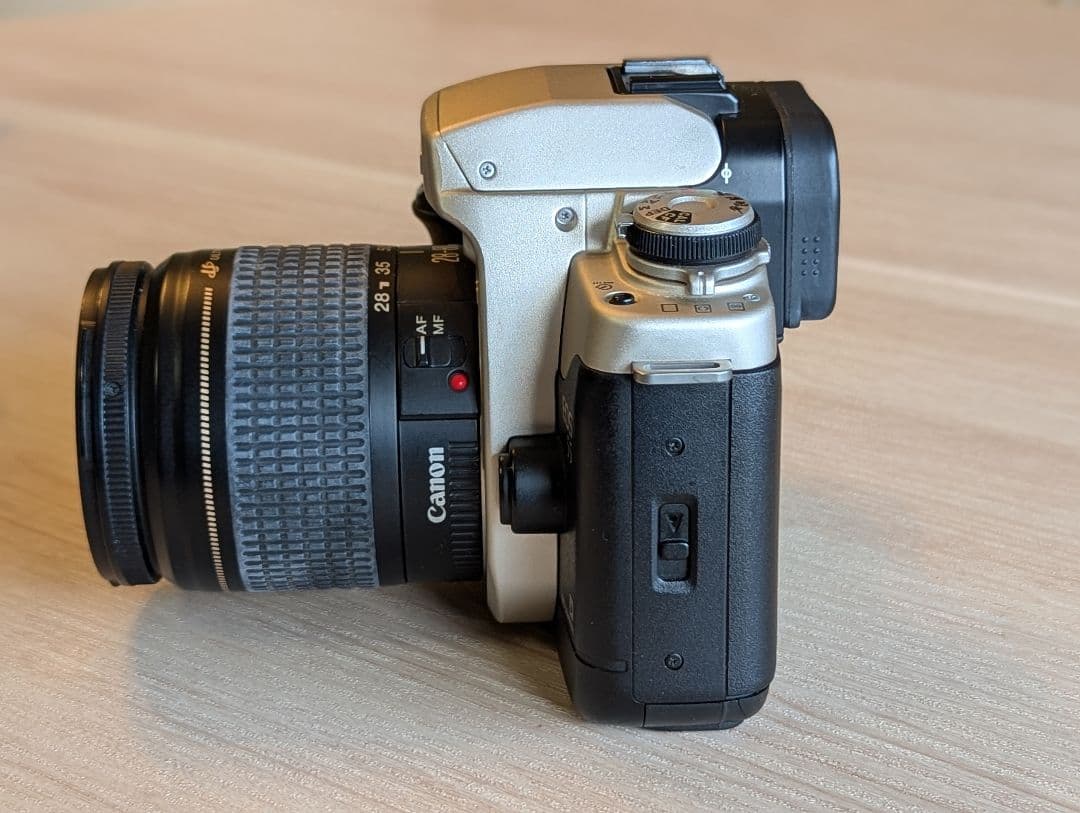 【臨時値下げ】キヤノンEOS55レンズセット