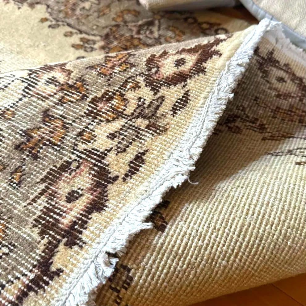 トルコヴィンテージラグ　122×209　メダリオン　ベージュブラウン×グレー