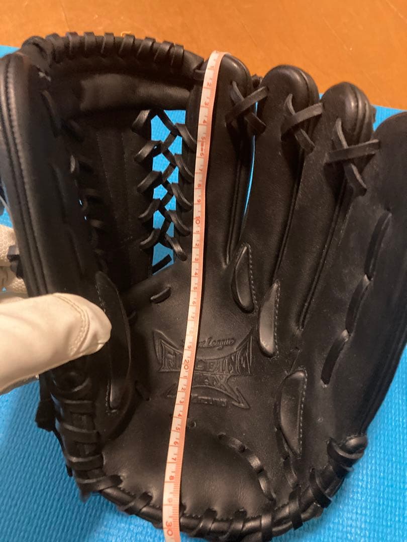 美品希少MIZUNOミズノMAGIC CLAW マジッククロウ一般軟式グローブ