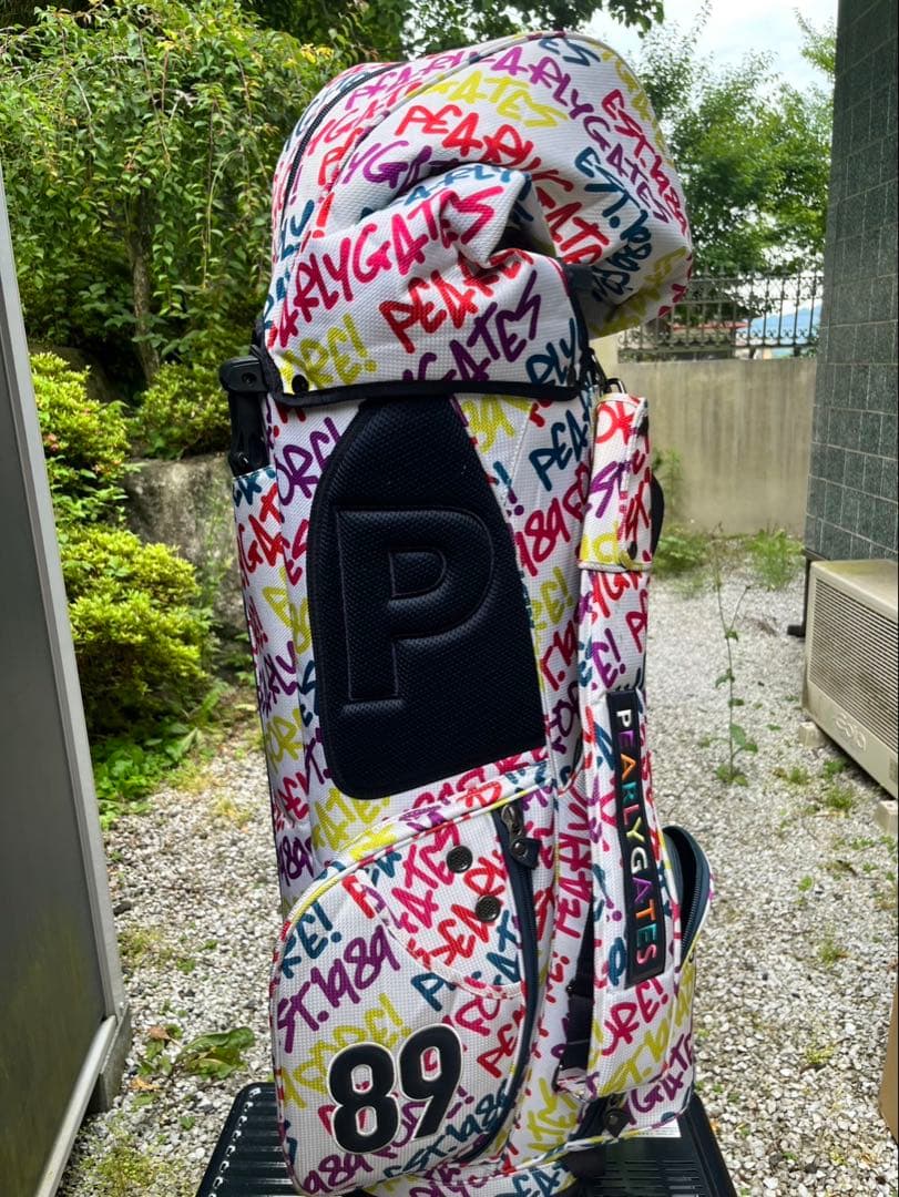 PEARLY GATES キャディバッグ 落書き風