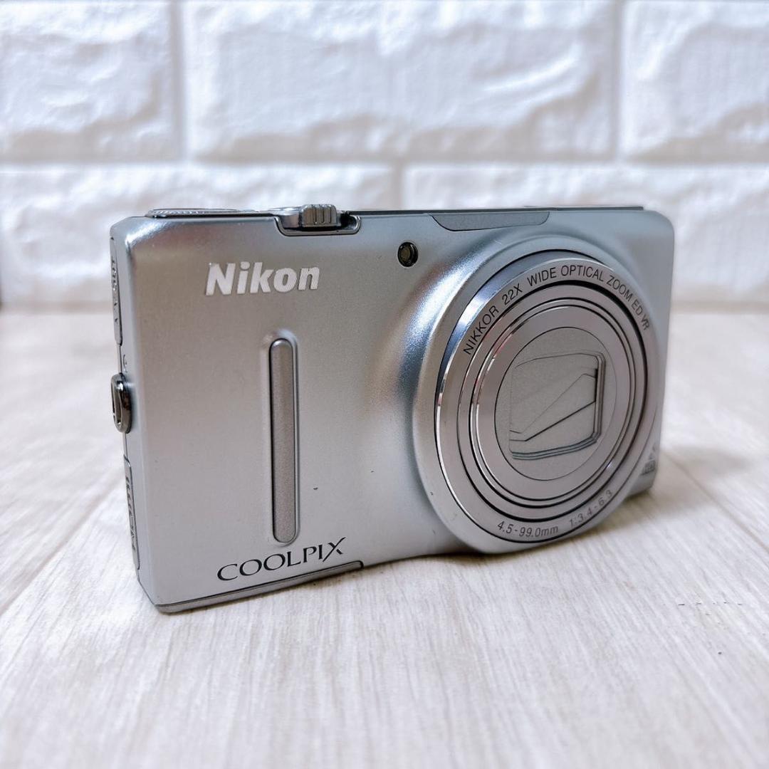 Nikon ニコン クールピクス S9500 シルバー コンパクトデジタルカメラ