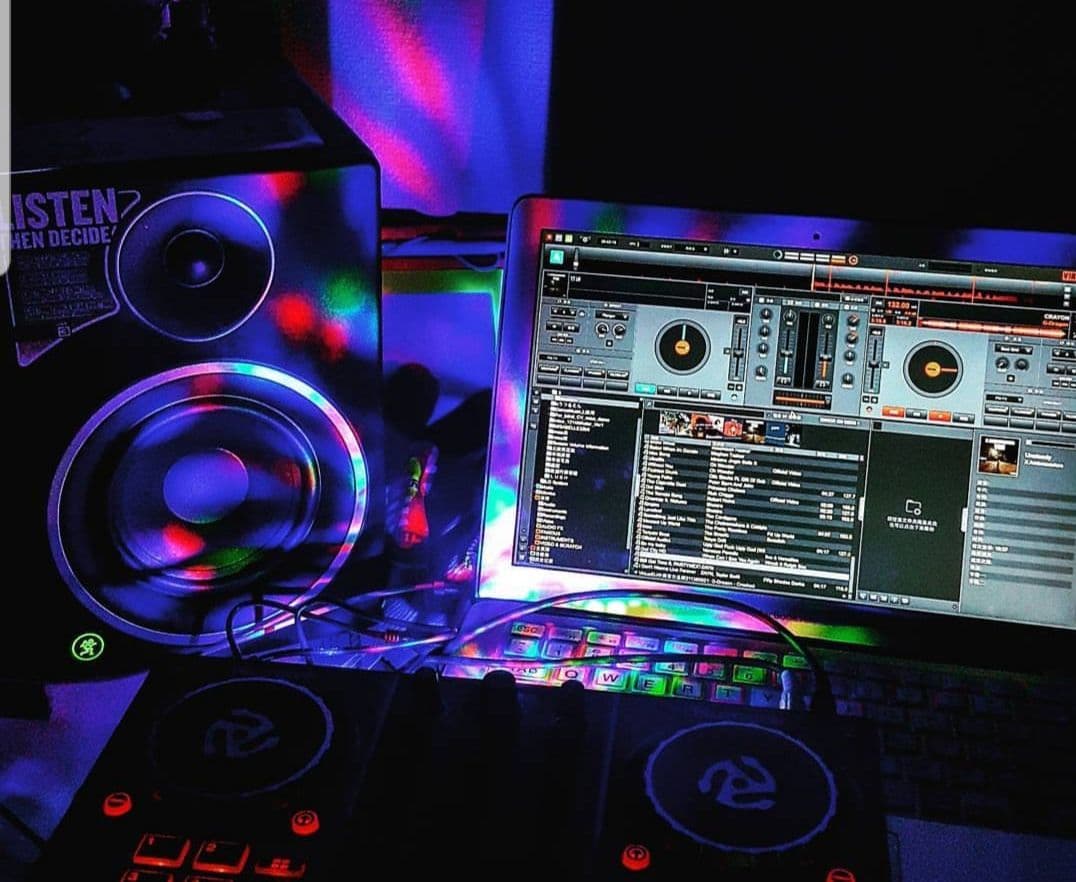 Hey Uベージー/値下げ、Mackie MRmk3【ペア【国内正規品】