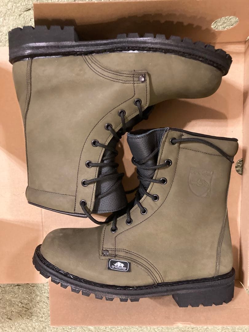 未使用　チェーンソー防護ブーツ　オリーブ　シップ　プロダクション
