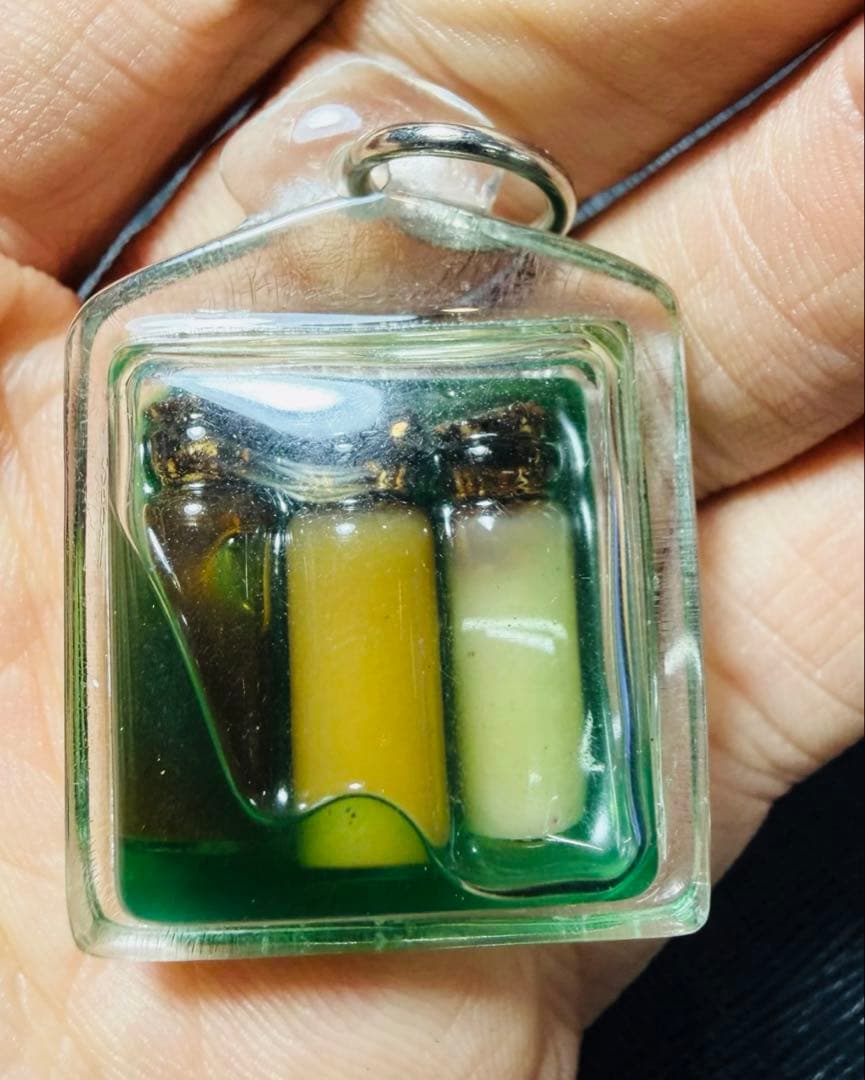 【限定1】超レア品 ラスト1点チャームロケットオーガズムの元祖 プラクルアン