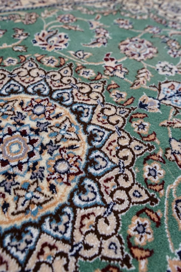 116×78cm ペルシャ絨毯 ナイン産