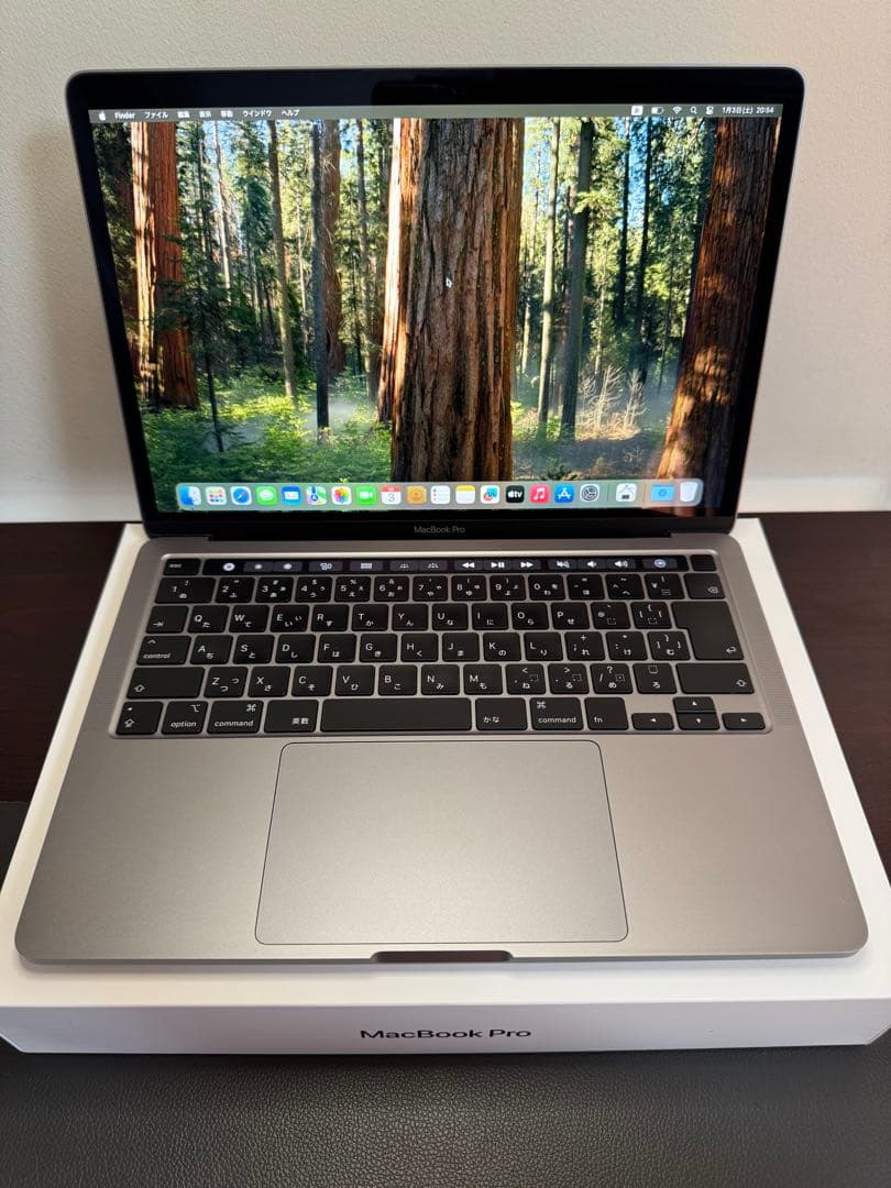 MacBook Pro 2020。16GB。 256GB