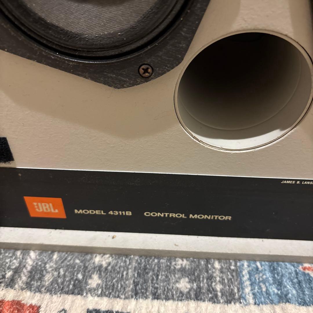 JBL4311B コントロールモニター　①