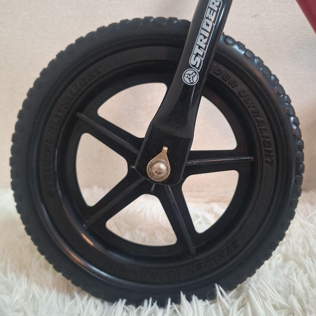 【極美品】STRIDER ストライダー スポーツモデル 12インチ レッド