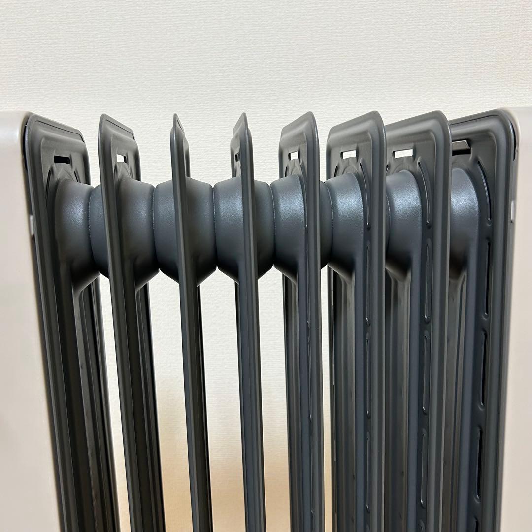 【美品】DeLonghi オイルヒーター　シダーグレー　動作確認済み