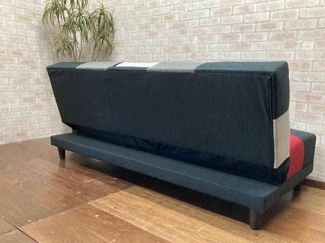 ソファーベッド　小テーブル付き　パッチワーク柄　レッドMIX　ソファ　新品