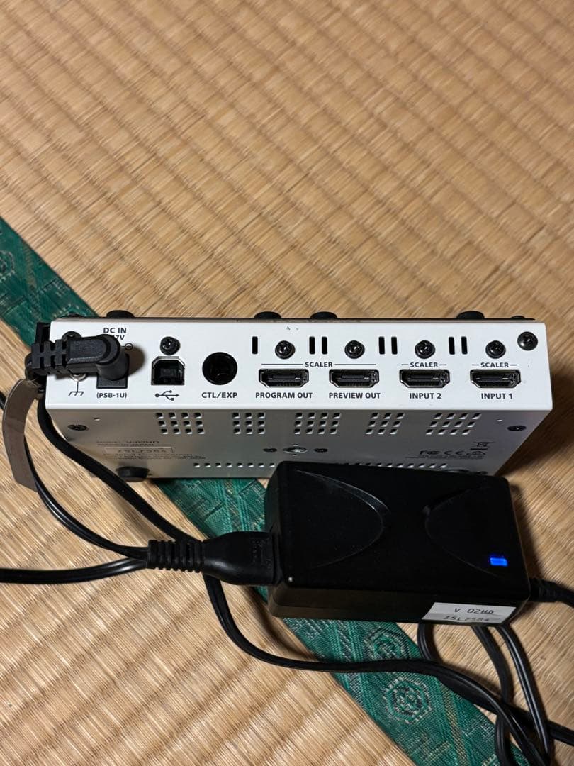 中古品 Roland V-02HD ビデオミキサー