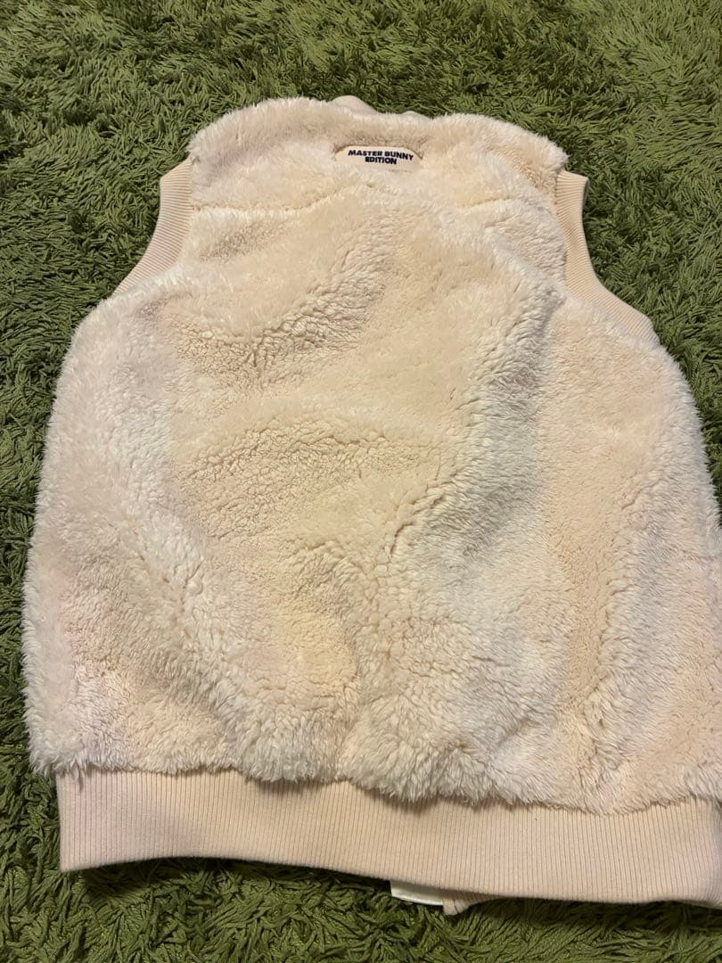 【美品】マスターバニーエディション ベスト サイズ4 ボア オフホワイト