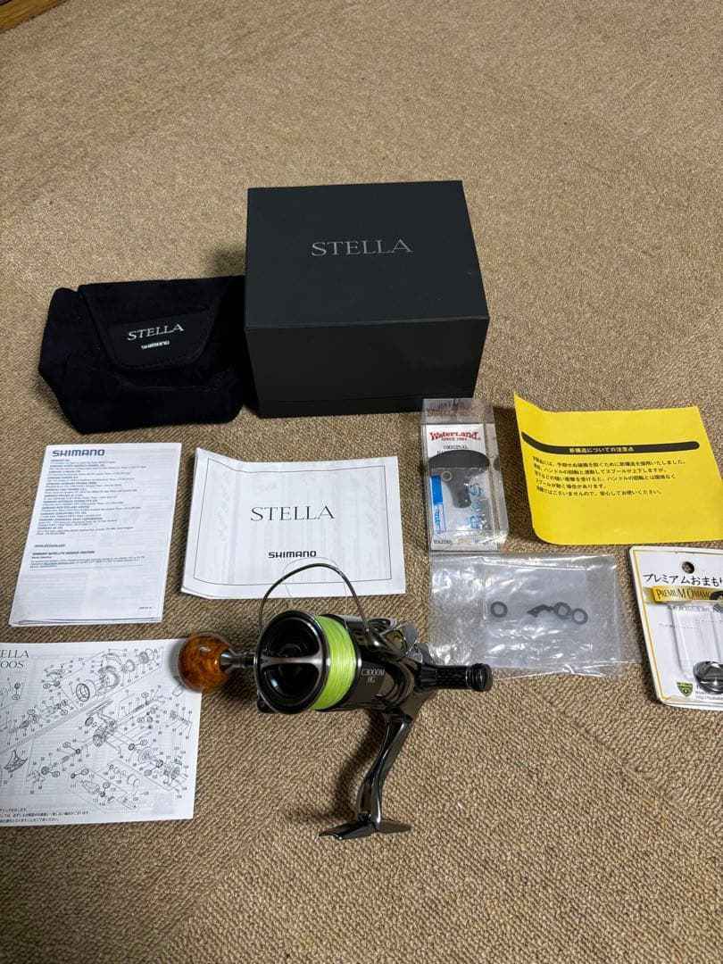 SHIMANO シマノ22ステラ C3000MHG スピニングリール