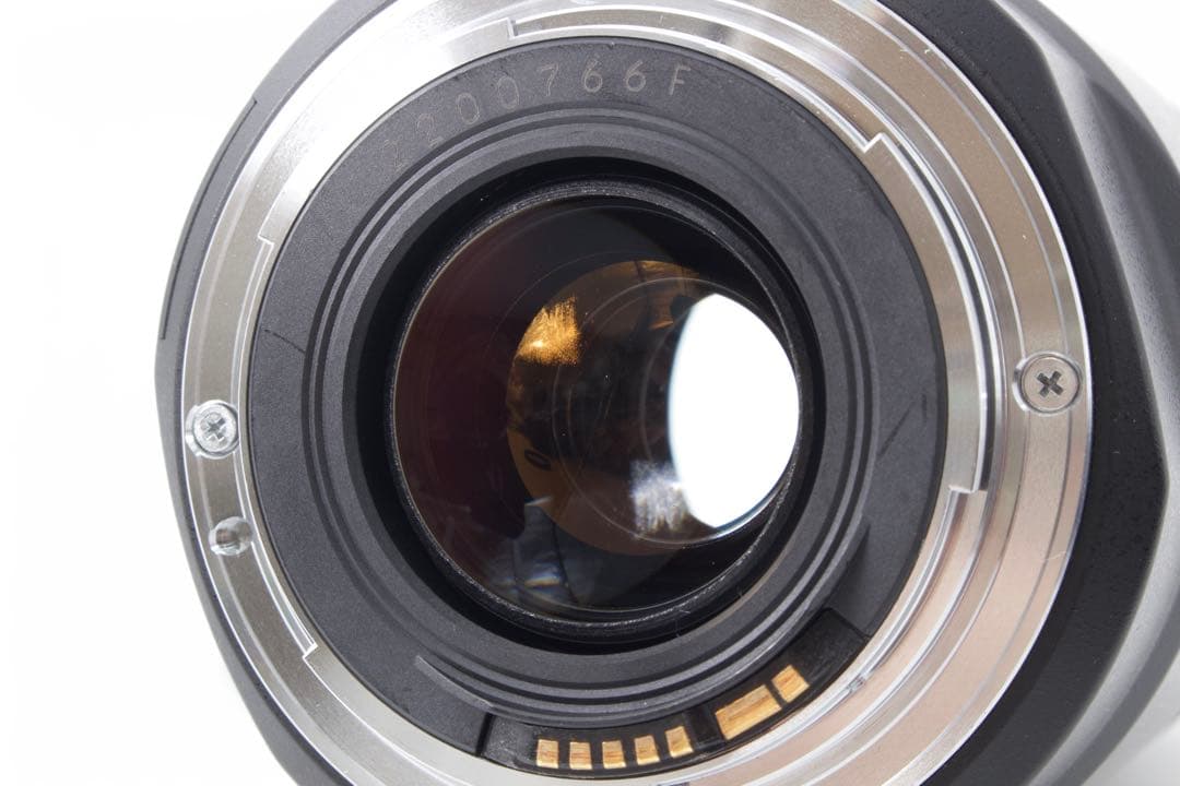 フルサイズ対応❣️Canon 75-300mm IS USM 超望遠　手ぶれ補正