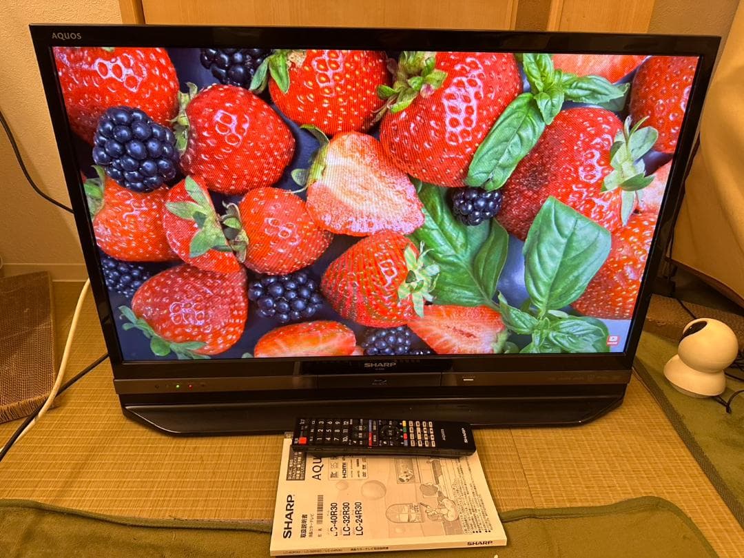 SHARP 32型　テレビ LC-32R30 2018年製 HDD内蔵　超美品！
