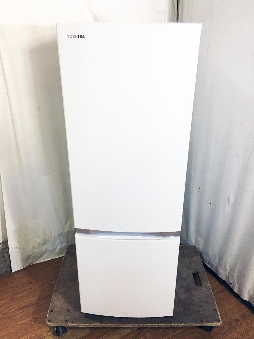 ト★美品中古★東芝 170L 冷蔵庫 【GR-R17BS-W】EOFU