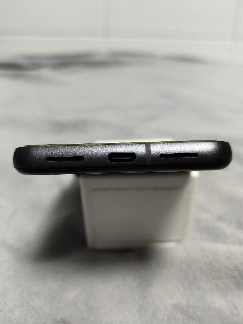 美品！SIMフリー Google Pixel8 128GB オブシディアン