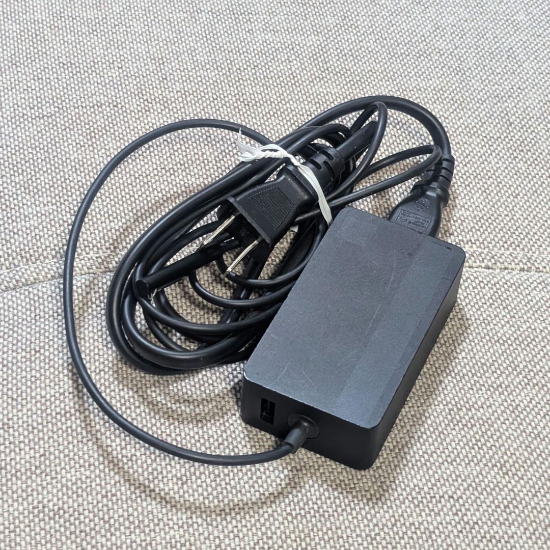 Surface Pro 7 i5 8GB 256GBタイプカバー・電源ケーブル