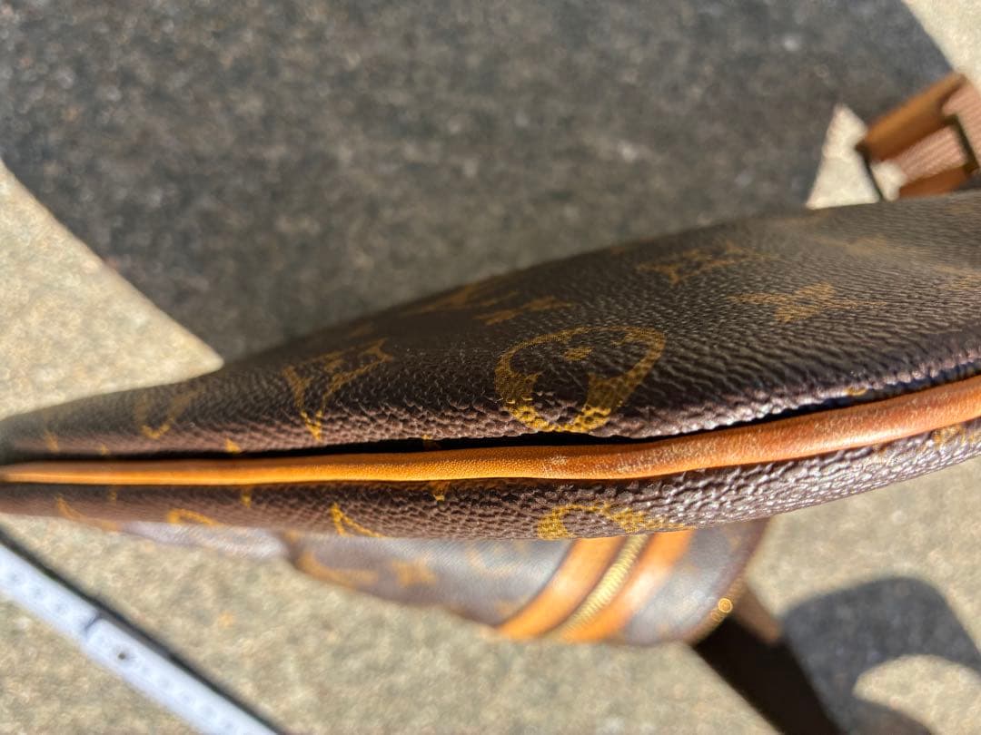 p*i様 ルイヴィトン ショルダーバッグ モノグラム ポシェットボスフォール　レ