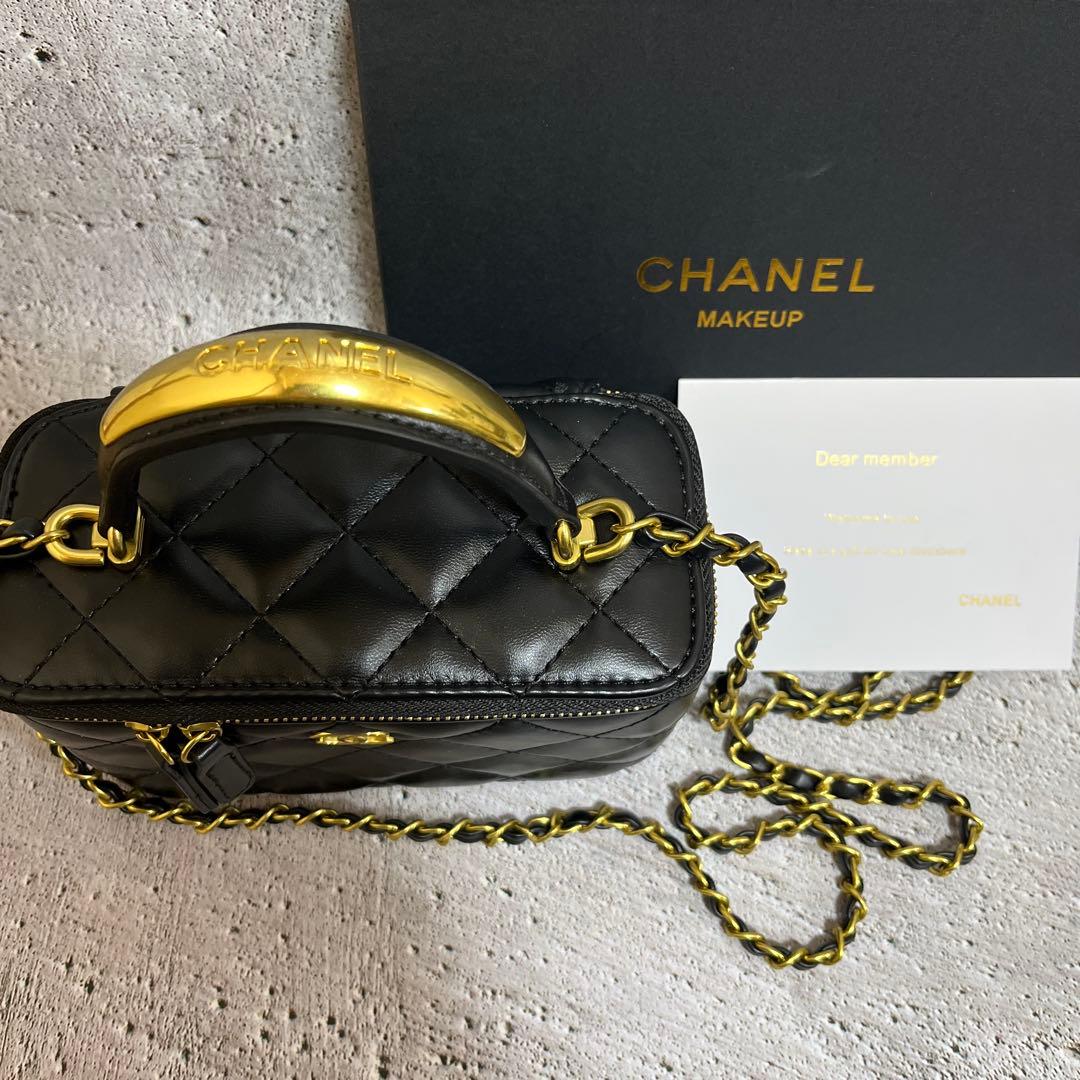 CHANEL ノベルティ ショルダーバッグ ミラー付き