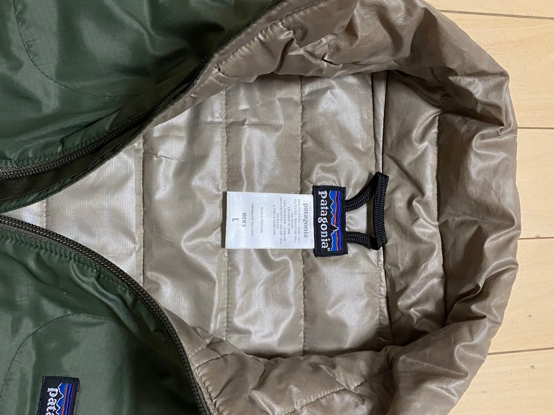 patagonia オリーブグリーン ダウンベストメンズL