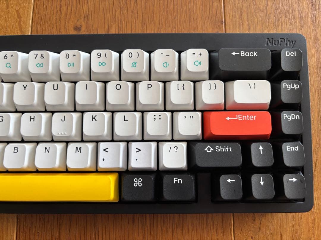 廃盤品 Nuphy Halo65 メカニカルキーボード
